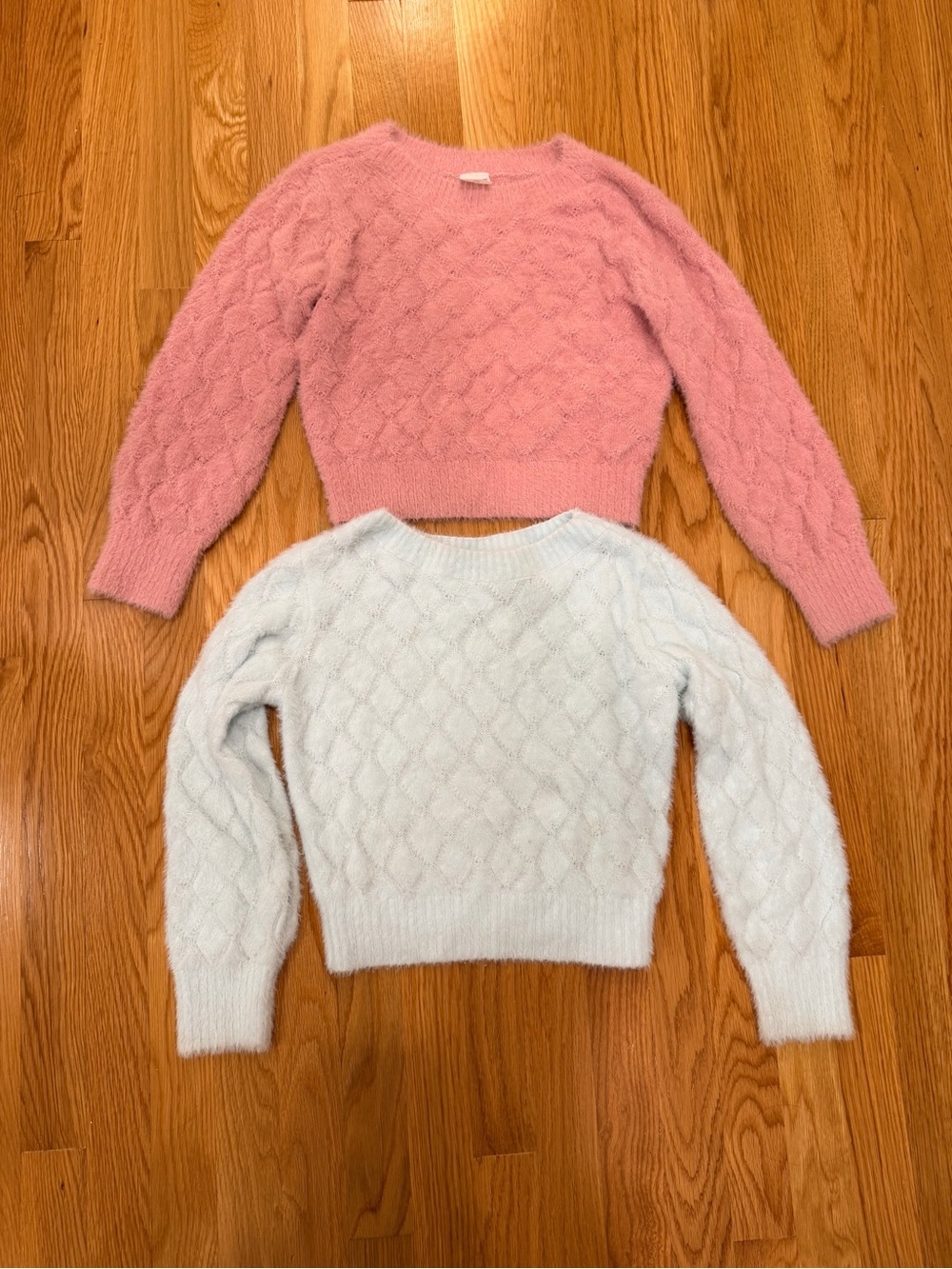 abercrombie kids Fuzzy Cable-Knit Crew Sweaters - Pink & Light Blue - Size 9/10